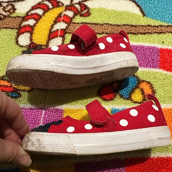 Gymboree Toddler girls 👧 lady bug 🐞 shoes. - Picture 5 of 7